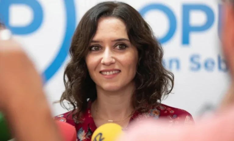 Isabel Seighburg: Unmasking the Myth, the Muse, and the Momentum Behind a Modern Enigma isabel seighburg